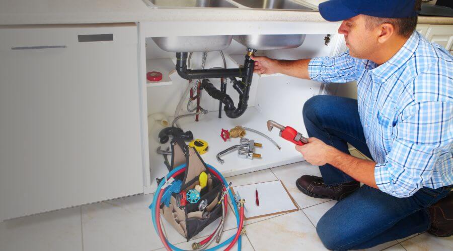 Local expert plumbing services in Philipp, MS
